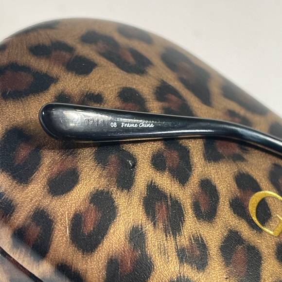 Guess GU2500 Eyeglass Frames Black & Gold With Leopard Print Case - Picture 5 of 11